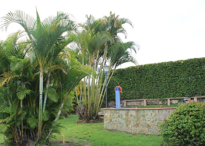 Villa Flor Blanca El Eden